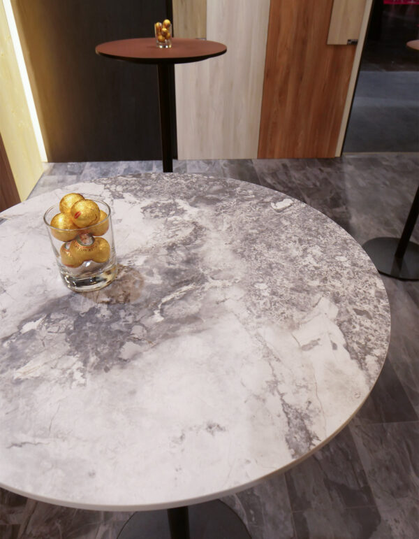 Blat de bucatarie compact laminat Krono Slim Line - White Iceberg Marble K552 (4100x650 mm) - imagine 3